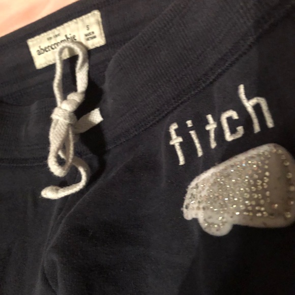 Sweatpants - Picture 2 of 4